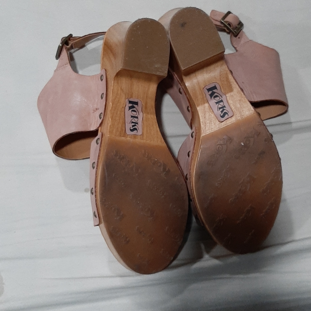 For @jlkeiger - Korks Sandals size 10 - Picture 3 of 9